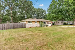 1235 Sumac St, Muskegon, MI 49445 - Photo 30