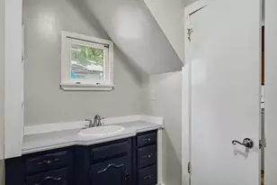 40 Mack Ave NE, Grand Rapids, MI 49503 - Photo 12