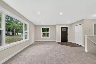 3427 Wood St, Kalamazoo, MI 49008 - Photo 6