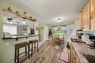 302 Hillsdale St, Jackson, MI 49202 - Photo 10