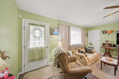 302 Hillsdale Street, Jackson, MI 49202 - Photo 4