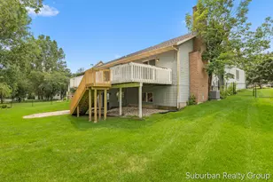 2543 Glencairin Dr NW, Grand Rapids, MI 49504 - Photo 36