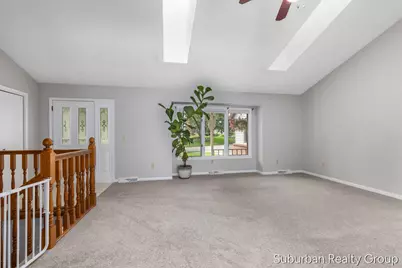 2543 Glencairin Drive NW, Grand Rapids, MI 49504 - Photo 6