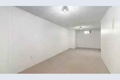 6838 Bonnie Avenue SE, Grand Rapids, MI 49508 - Photo 18