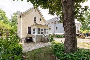 326 S 7th St, Ann Arbor, MI 48103 - Photo 4