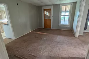 210 N Sophia St, Homer, MI 49245 - Photo 8