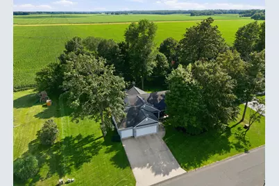 6143 Sunshine Avenue, Schoolcraft, MI 49087 - Photo 2