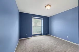 8433 Barrington Dr, Ypsilanti, MI 48198 - Photo 16