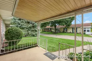 5891 Leisure S Dr SE, Grand Rapids, MI 49548 - Photo 4