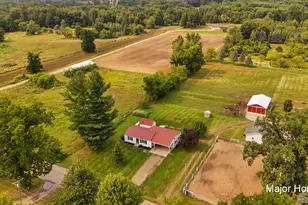 1233 138th Ave, Wayland, MI 49348 - Photo 24