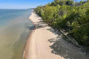 7284 B St, South Haven, MI 49090 - Photo 4