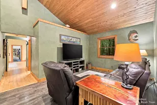 6808 Tranquility Ln, Fennville, MI 49408 - Photo 36
