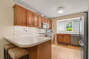 3124 Maple Villa Dr SE, Grand Rapids, MI 49508 - Photo 16