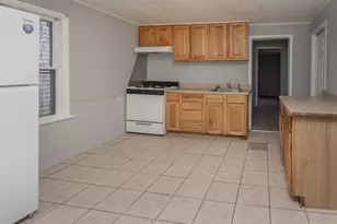 637 Davis St, Kalamazoo, MI 49007 - Photo 6