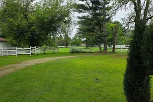 8550 N Meridian Rd, Pleasant Lake, MI 49272 - Photo 50