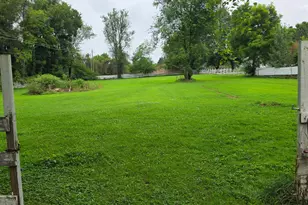 8550 N Meridian Rd, Pleasant Lake, MI 49272 - Photo 46