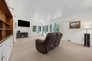 8550 N Meridian Rd, Pleasant Lake, MI 49272 - Photo 6