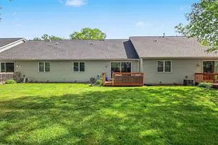 321 Nestlewood Dr, Holland, MI 49424 - Photo 30