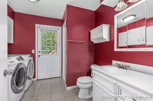 7520 Windgate Dr, Jenison, MI 49428 - Photo 14