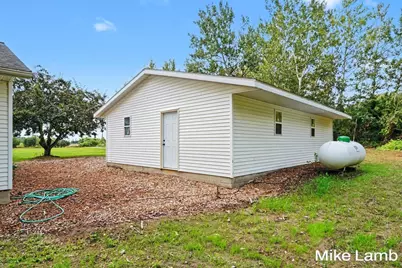 17646 Hall Road, Casnovia, MI 49318 - Photo 28