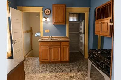 2117 Jefferson Street, Muskegon Heights, MI 49444 - Photo 8