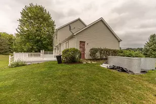 6884 Ralaric Dr, Dexter, MI 48130 - Photo 4