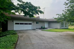 1775 S Lakeshore Dr, Ludington, MI 49431 - Photo 32
