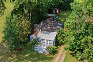 217 N Muencher St, Howard City, MI 49329 - Photo 16