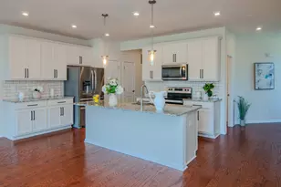 2817 Fairgrove Cres, Ann Arbor, MI 48108 - Photo 14