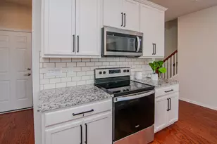 2817 Fairgrove Cres, Ann Arbor, MI 48108 - Photo 20