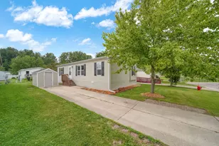 520 Missouri River Ct, Adrian, MI 49221 - Photo 28