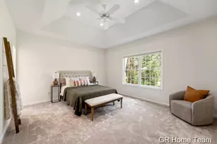 1059 Greenwood Forest SE, Grand Rapids, MI 49546 - Photo 22
