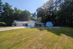 3423 Balsam Ave, Manistee, MI 49660 - Photo 4