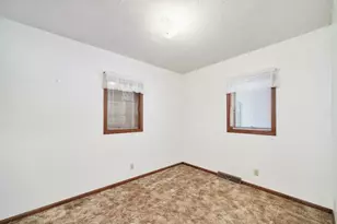 3423 Balsam Ave, Manistee, MI 49660 - Photo 32