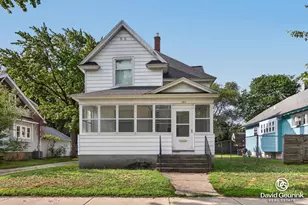 180 W 18th St, Holland, MI 49423 - Photo 1