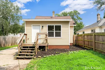 2029 Michael Avenue SW, Wyoming, MI 49509 - Photo 32