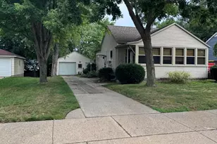 833 Kenneth St SW, Wyoming, MI 49509 - Photo 1