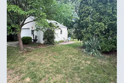 833 Kenneth Street SW, Wyoming, MI 49509 - Photo 6