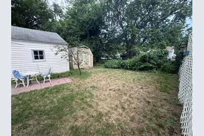 833 Kenneth Street SW, Wyoming, MI 49509 - Photo 8