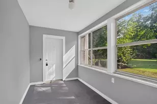 1608 Chapin St, Jackson, MI 49203 - Photo 4