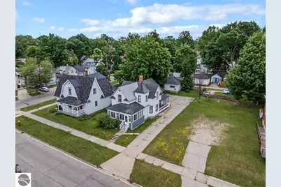 411 S Simon Street #1, Cadillac, MI 49601 - Photo 4