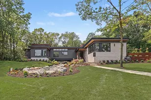 3657 Knoll Creek Ct, Ann Arbor, MI 48105 - Photo 6