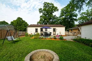1036 N Maple Rd, Ann Arbor, MI 48103 - Photo 6