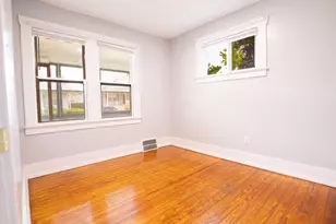 24300 Melrose Ave, Eastpointe, MI 48021 - Photo 16