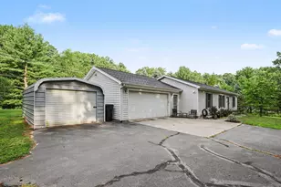 6525 McCords Ave SE, Alto, MI 49302 - Photo 2