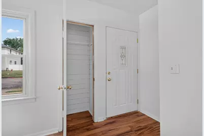 135 E Mansion, Jackson, MI 49203 - Photo 14