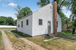 135 E Mansion, Jackson, MI 49203 - Photo 12