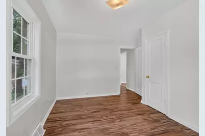 135 E Mansion, Jackson, MI 49203 - Photo 6