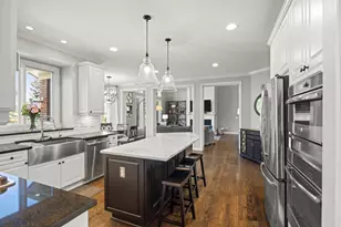 2910 N Addison Circle N, Rochester, MI 48306 - Photo 12