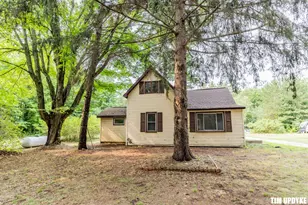 5924 E Sternberg Rd, Fruitport, MI 49415 - Photo 4